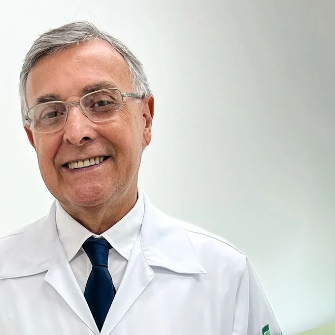 Retrato de Dr. Cláudio Marco A. Fonseca, Responsável técnico da Clínica Fonseca